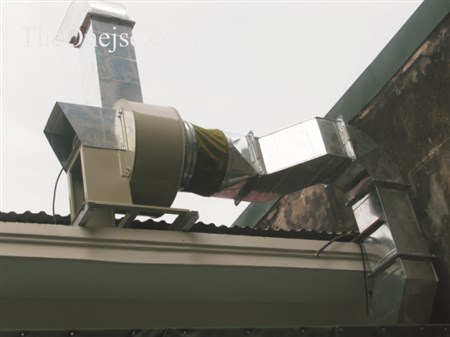 Lắp đặt thông gió hút mùi khử mùi hệ thống nhà bếp công nghiệp